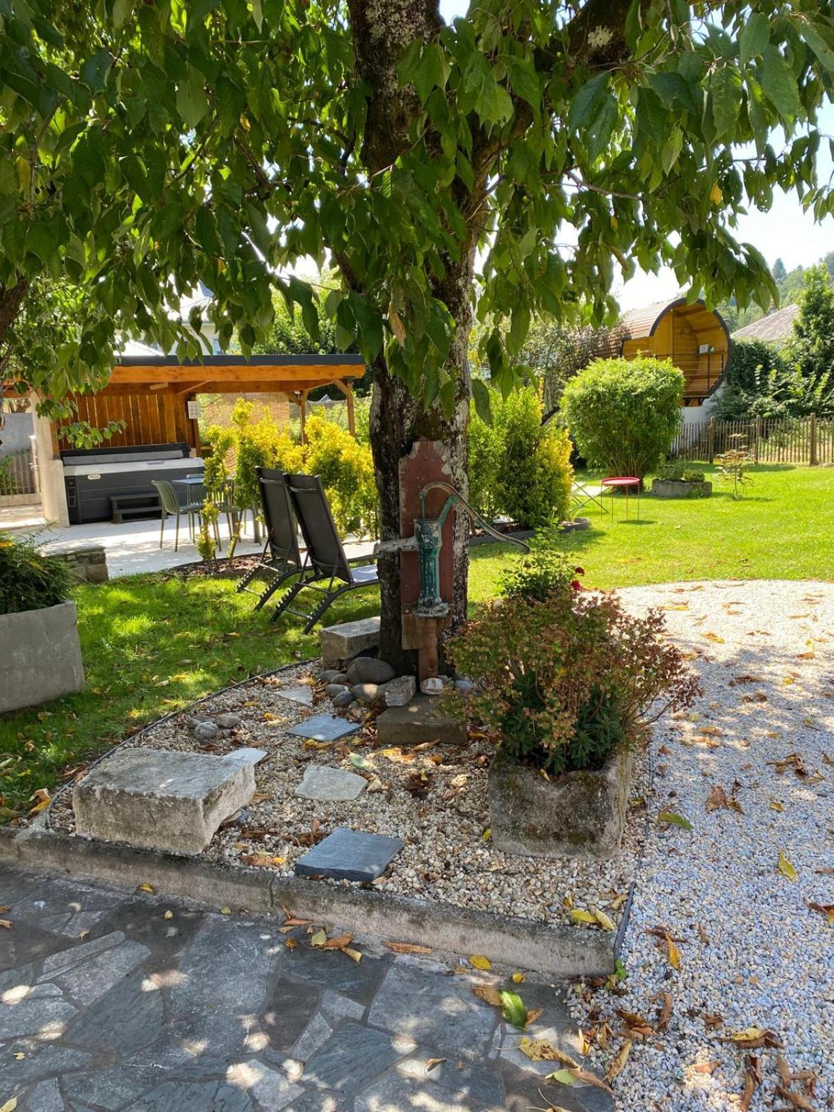 Gite Le Recoules Villa Espalion Exterior photo